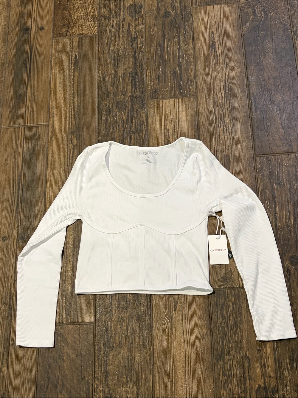 Seamless long sleeve crop top